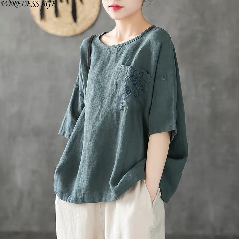 

WIRELESS AGE T Shirt Women Flower Embroidered Round Neck Retro Short Sleeved Loose Casual Half Sleeve Top 2021 New Fashion Wild