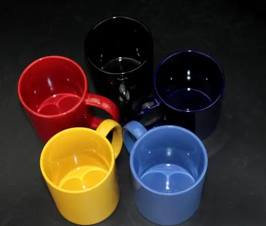 Однотонная белая дизайнерская кружка с покрытием класса А|Кружки| |