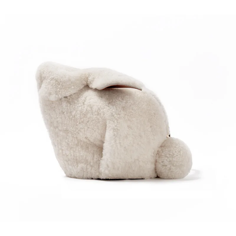 

Han edition of 2021 autumn winters original lambs wool lovely rabbit bag with leather straps his female bag