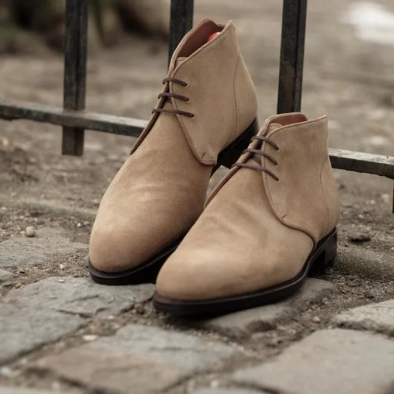 

2021 New Men Shoes Classic Handmade Khaki Suede Pointed Toe Low-heel Comfortable and Fashionable All-match Ankle Boots HL787