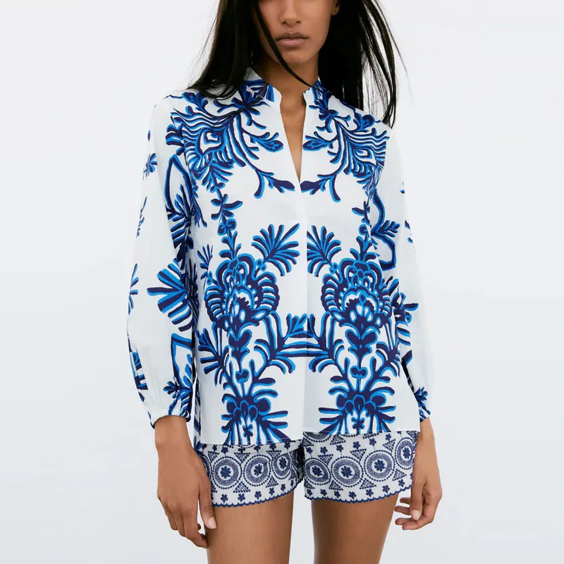 

2021 Floral Print Blue Blouse Women Long Sleeve V Neck Irregular Summer Blouses Woman Chic Side Vents Vintage Casual Shirt