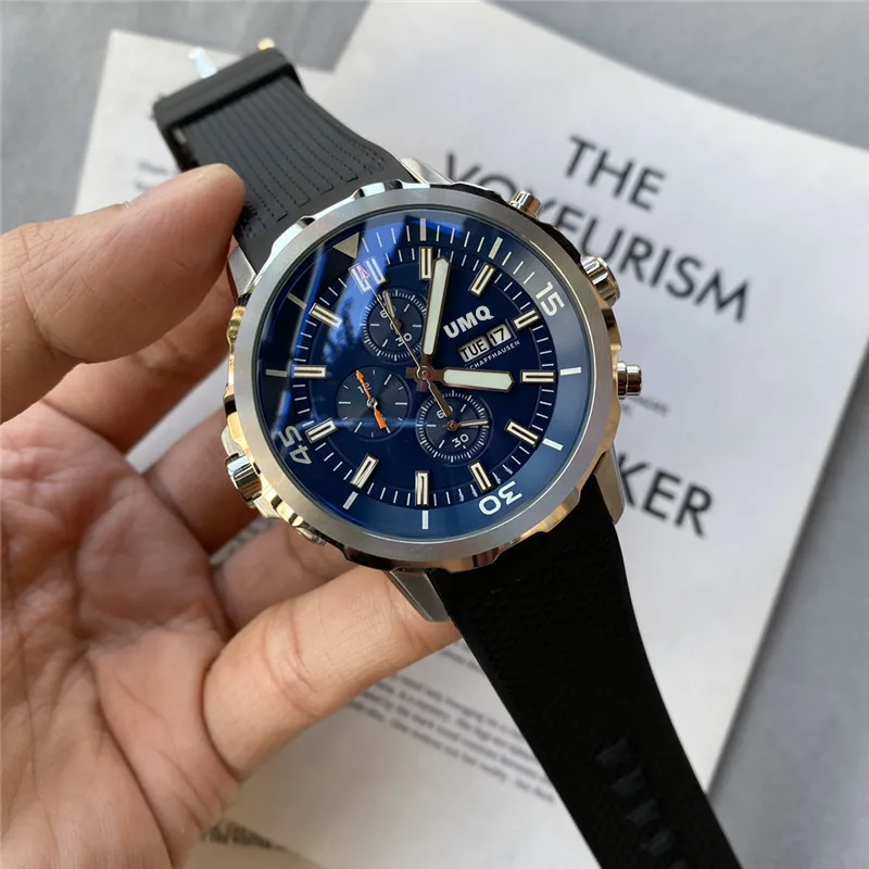 

Мужские полнофункциональные кварцевые часы и кольцо для второго бега изготовлены из керамического резинового ремешка и часов aaa из нержаве...