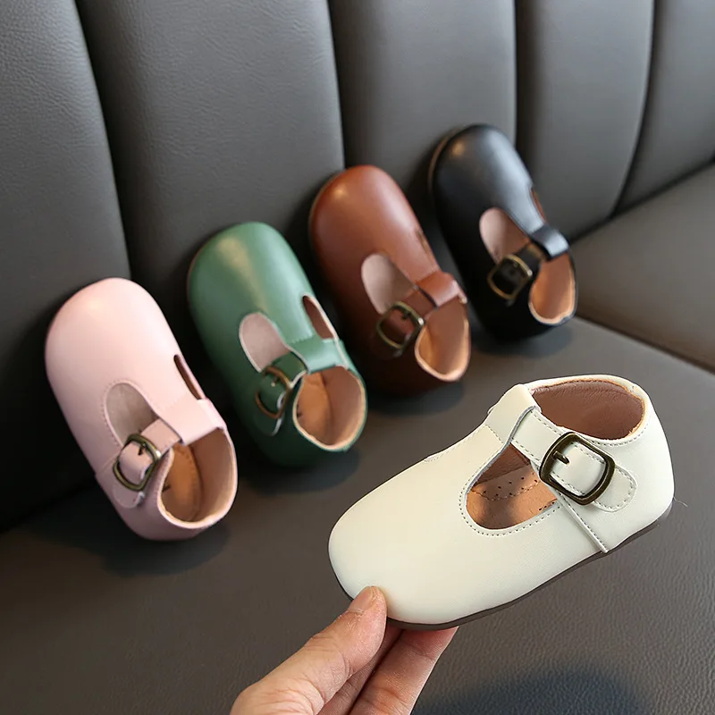 Детская кожаная обувь детская осенняя однотонная для девочек с мягкой подошвой