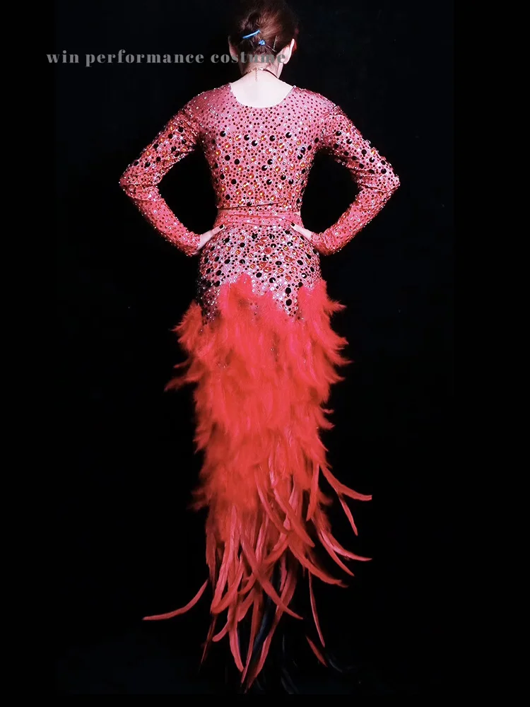 Красный сексуальный танцевальный костюм с блестками для сцены 2 предмета перо