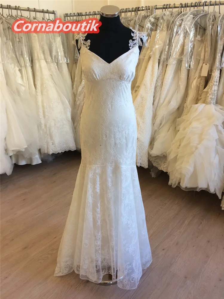 

Chantilly Lace Mermaid Wedding Dress Lace Appliques on Shoulders Low Back Bridal Gowns Mariage Vestidos De Boda Custom Made