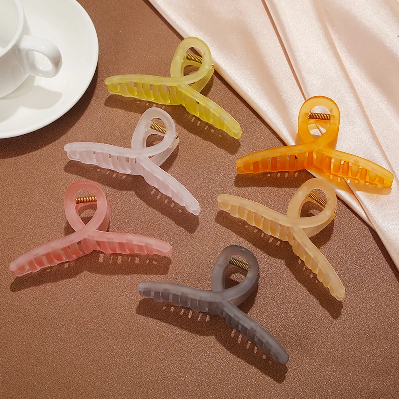 

Fashion Simple Hair Claw Bath Mask Plate Hair Clip Net Red Back of The Head Ponytail Hair Clip Women's Hair Accessories