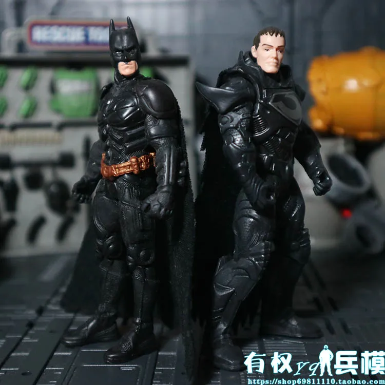 Bandai Лига Справедливости Бэтман Харли Квинн экшн-фигурка 1/18 модель солдата