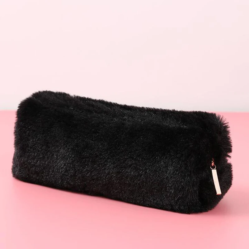 

2020 Winter Soft Plush Makeup Bag Girls Cosmetic Bag Kawaii Faux Fur Neceser Make Up Bags Girls Travel Organizer Beauty Case
