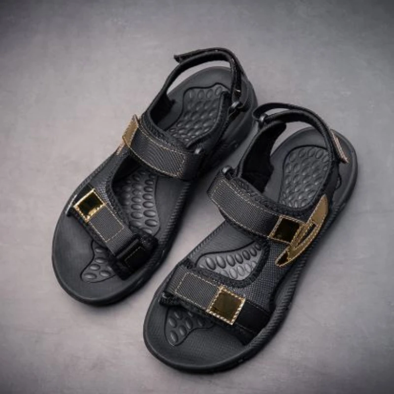 

2021 Summer New Men's Casual Trend SANDALS BEACH Shoes Fashion Personality Versatile Hot Sale Summer Sandals Men KS014