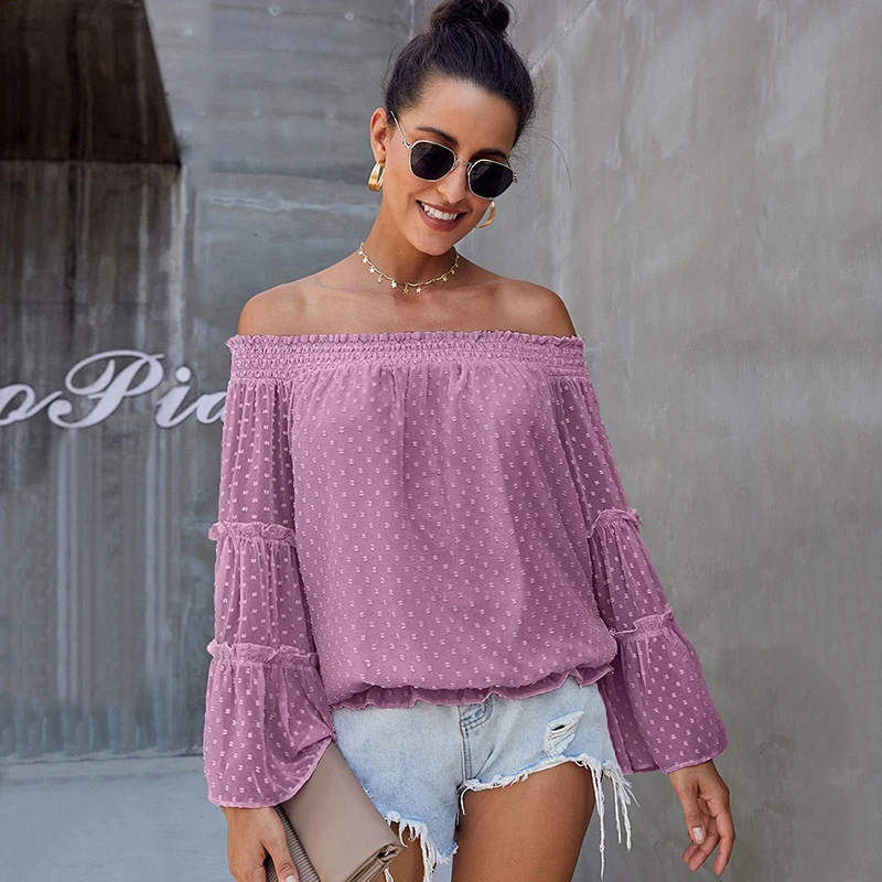 Женская шифоновая блузка в горошек с открытыми плечами