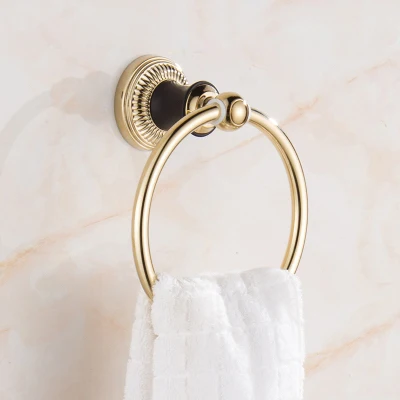 towel ring Набор оборудования для ванны черная и Золотая вешалка для полотенца Держатель для полотенца Вешалка угловая полка, туалетный держатель щетки аксессуары для ванной комнаты - Цвет: towel ring