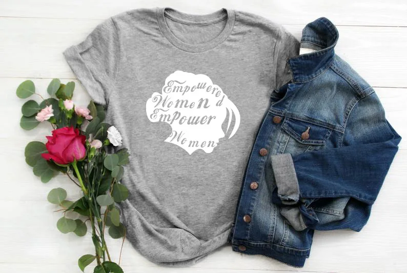 gray tee white text Женская графическая футболка Hipster мощная феминистка Женская винтажная рубашка гранж Хлопковая женская футболка гранж Цитата Топ - Цвет: gray tee white text