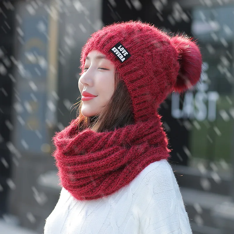 Зимняя вязаная шапка из шерсти теплое маскировочное воротник три набора Плюс бархатное утолщение для женщин мяч шапки шарф девушки холодный аксессуар на погоду.