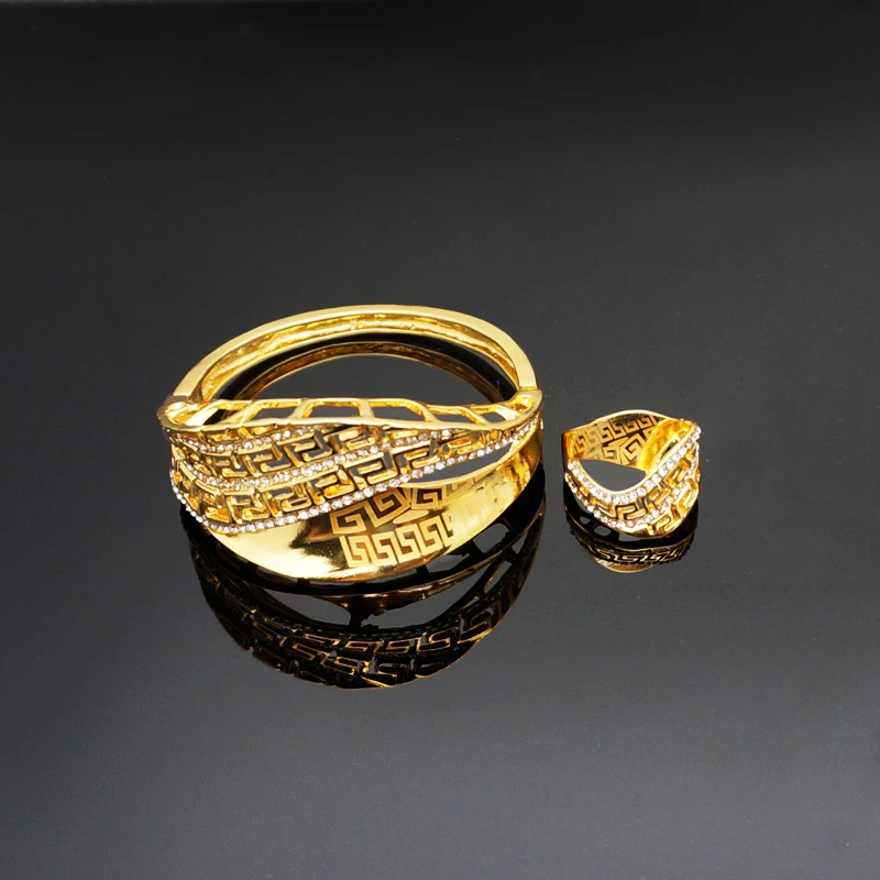 Ювелирные наборы с золотым покрытием Изящные модное женское кольцо новый дизайн