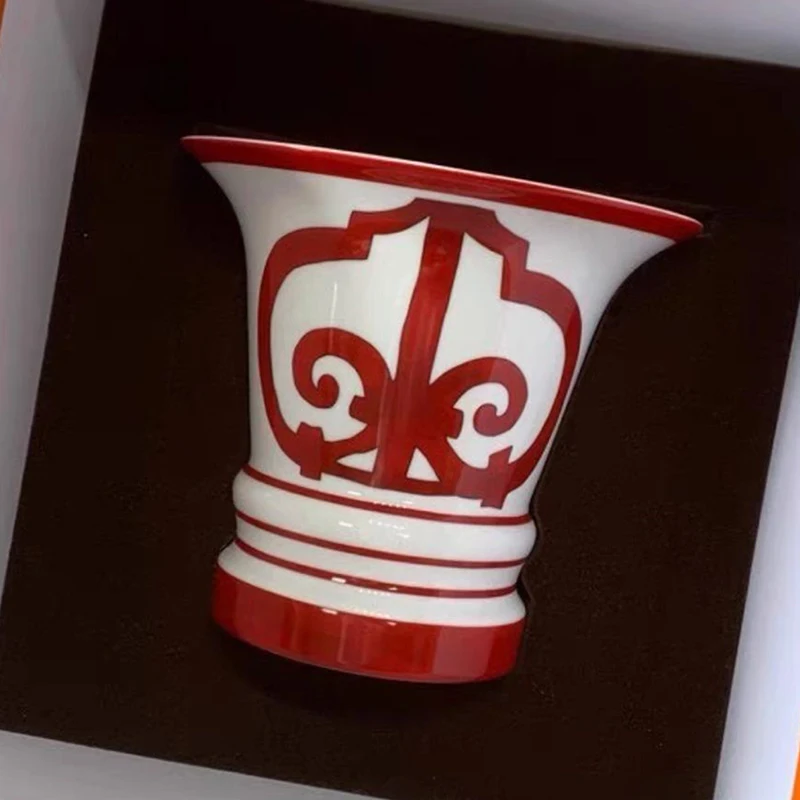

Luxury Red Antique Porcelain Vase Ornaments Home Decoration Crafts Ancient Palace Red Ceramic Vase Figurines Decor