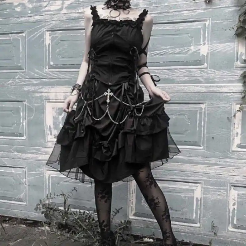 Готическое сексуальное кружевное женское платье на тонких бретелях с оборками