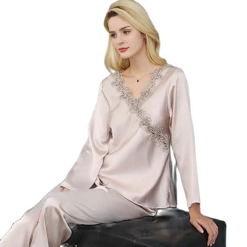 T77173 New Fashion silk Sleeping wear two suits spring and summer100% Silk Embroidered household Wear Women Pajama Sets