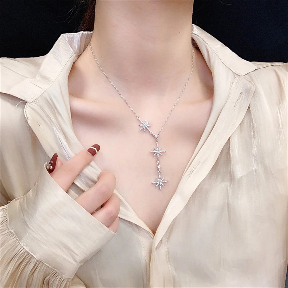 

Luxurious Rhinestone Necklace For Women Girl Premium Eight Pointed Star Pendant Necklace Clavicle Chain 2021 New Jewelry