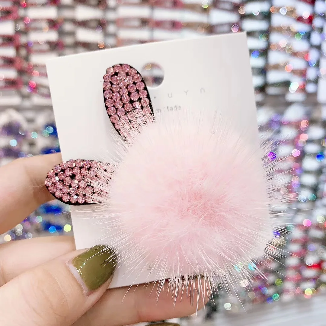 Девочки Зимняя Новая Волшебная Кроличья Голова с Шариком из Меха Заколки для Волос Женщин Согнутые Уши Милые Заколки для Волос Модные Аксессуары для Девочек