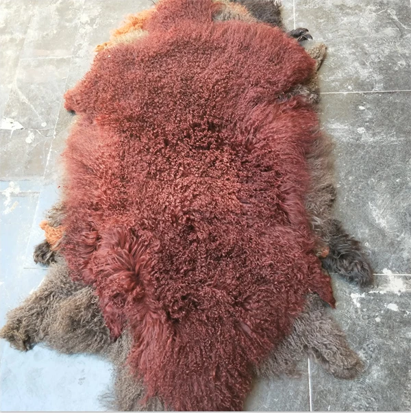 Curly Long Hairs comfortable 90x60cm Tibetan Lamb Skin Pelt Mongolian Sheep Fur |