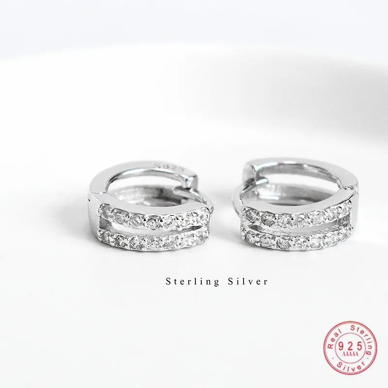 Простые черные треугольные геометрические серьги-гвоздики из стерлингового