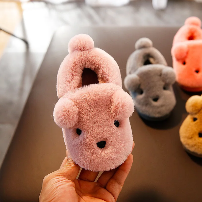 Тапочки для детей Сезон Зима Новинка 2019 года теплая Домашняя обувь с героями