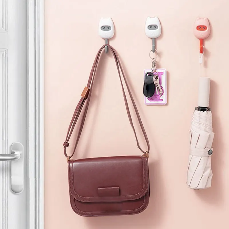 

Бытовые Мультяшные декоративные крючки, держатель для ключей, настенный клей, вешалка для пальто, стойка, органайзер для всякой всячины, акс...