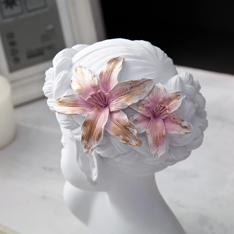 

Minimalist Kissing Butterfly Resin Angel Cute Girl Ornaments Home Desktop Figurines Decoration Baby Sculpture Lucky Wedding Gift