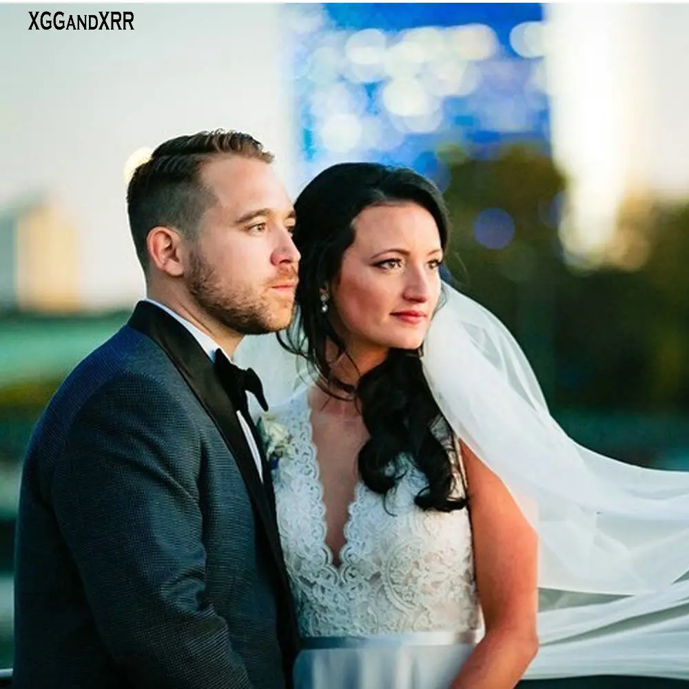 

Elegant A Line Wedding Dress 2021 Sleeveless Bridal Gown Scoop Court Applique Train Bride Dresses White Plus Size Customize