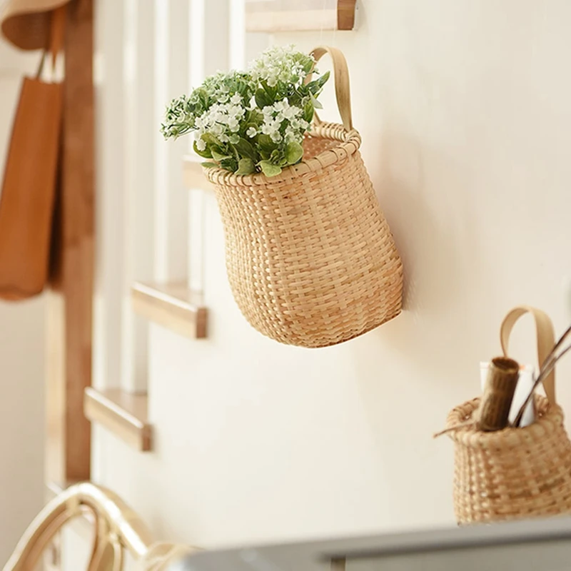 

Rattan Storage Basket Woven Hanging Storage Bag with Handle Fruit and Vegetable Picnic Basket Wall Decoration