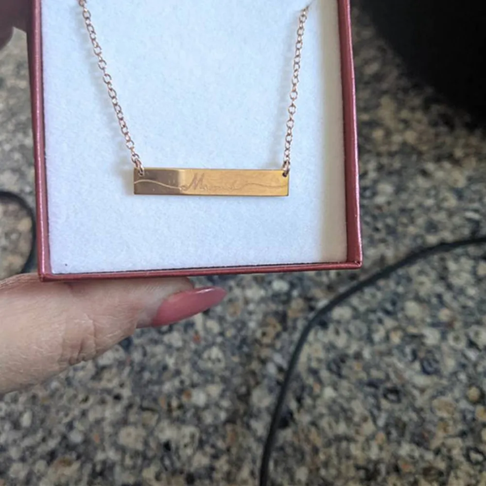 Персонализированное ожерелье с золотистым стержнем подарок на день матери