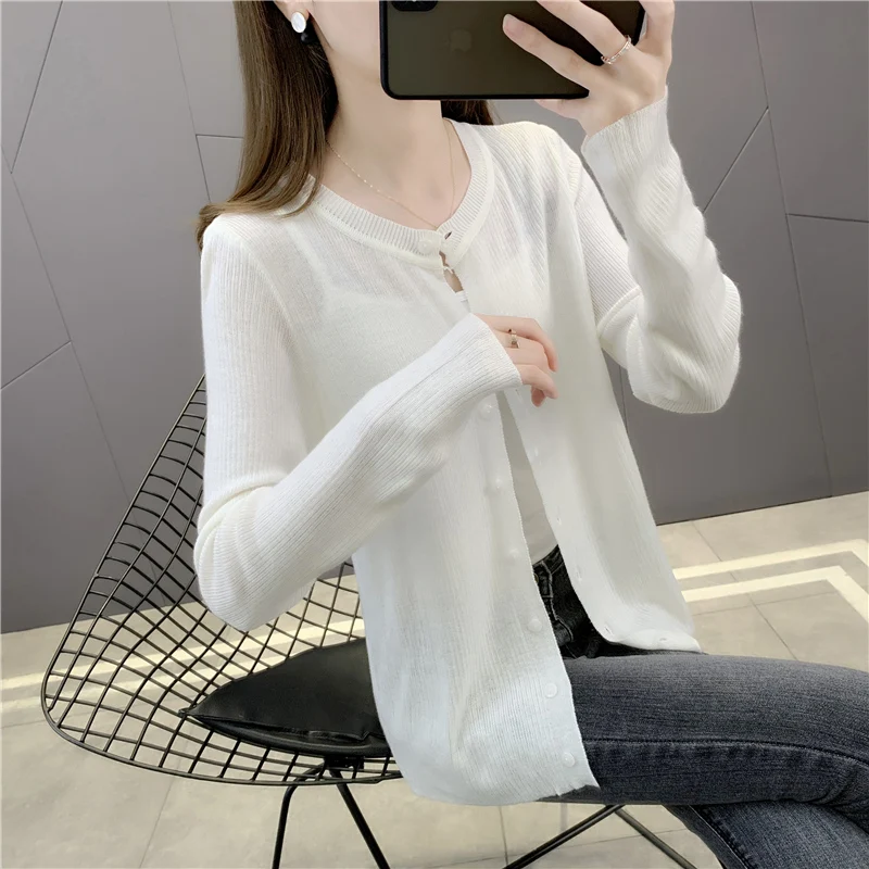 Однотонный вязаный кардиган с длинным рукавом и круглым вырезом 20887 |