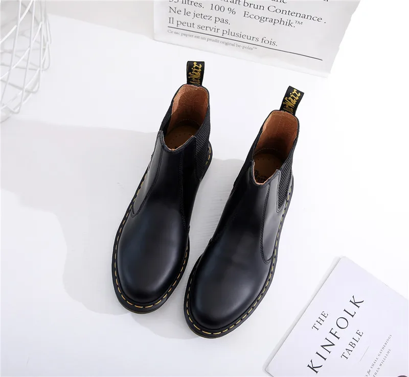 

2019 Fashion Winter Classic Lovers Couple Locomotive Leather Chelsea Women's Boots Shoes Woman Botas Mujer Bota Feminina