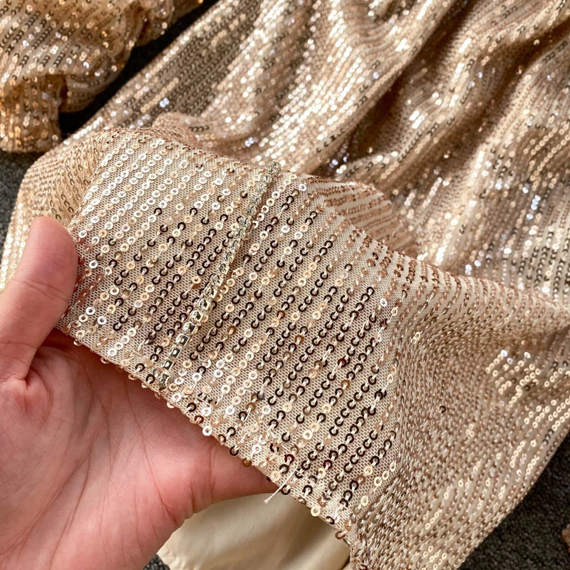 

Golden Sequins Glitter Dress V Neck Long Sleeve Slim Clubwear Night Out Dress Vestidos Women Sexy Mini Bodycon Party Dress