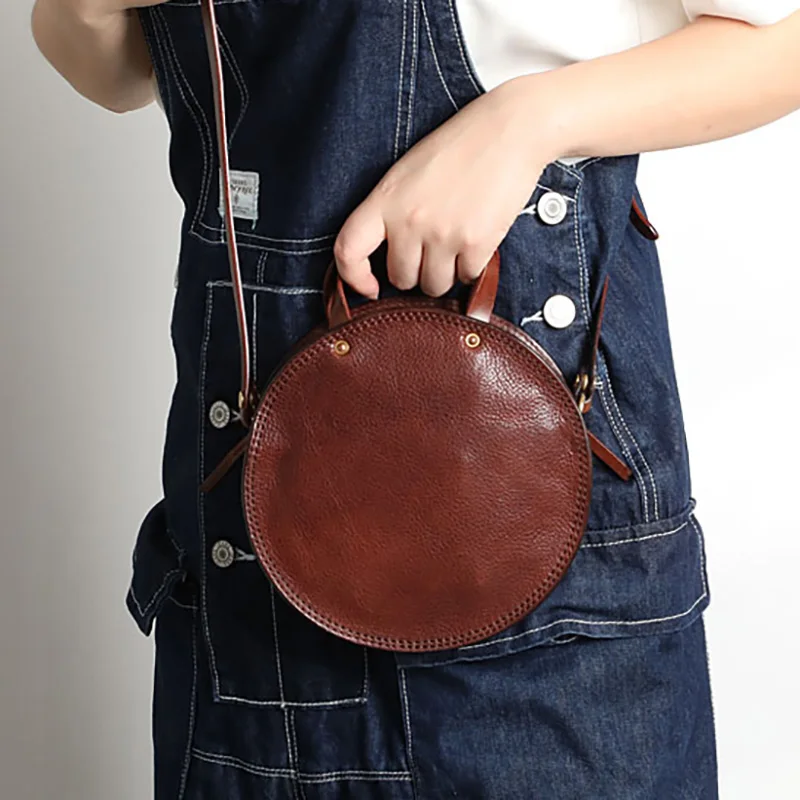 Женская сумка ручной работы AETOO маленькая круглая с верхним слоем кожаная через