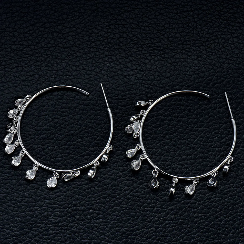 Женские серьги-кольца HIBRIDE с кисточками и кубическим цирконием массивные