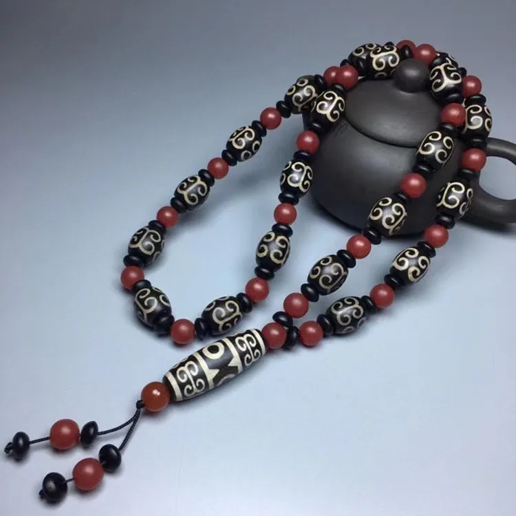 

Hot Selling Natural Dzi Bead Necklace Charm Jewellery Women's Hand-Carved Necklace for Women Men Fashion Accessories A035