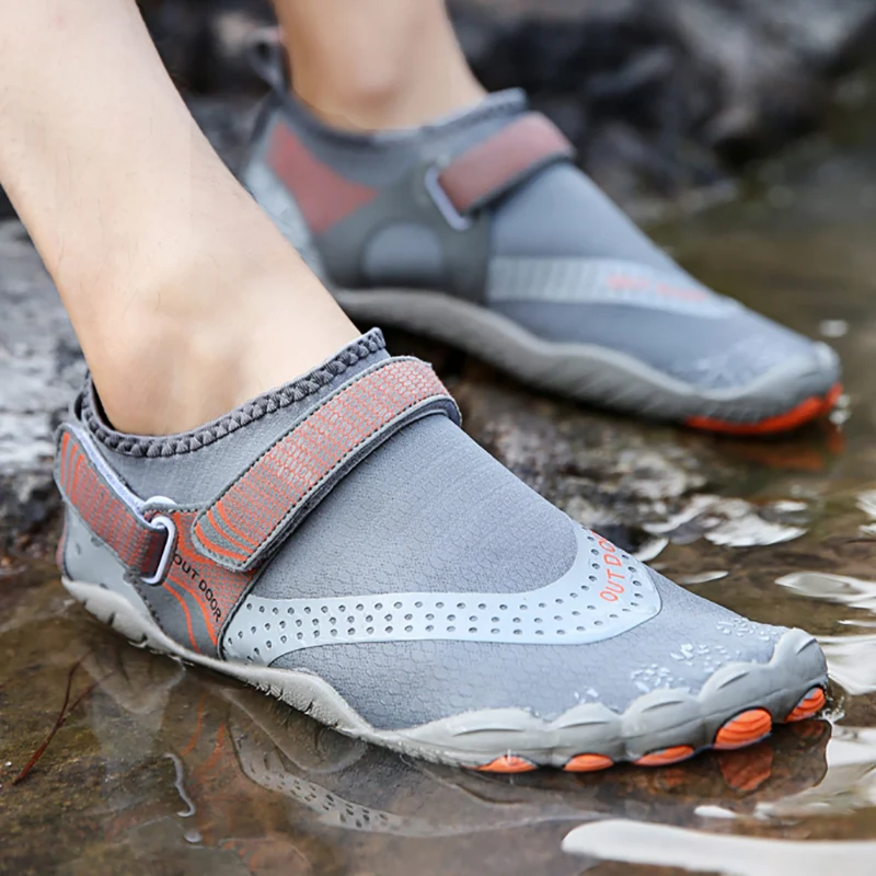 

Outdoor Multifunctional Lightweight Sports Shoes Comfortable Five Toe Beach Hiking Shoes Size28-47