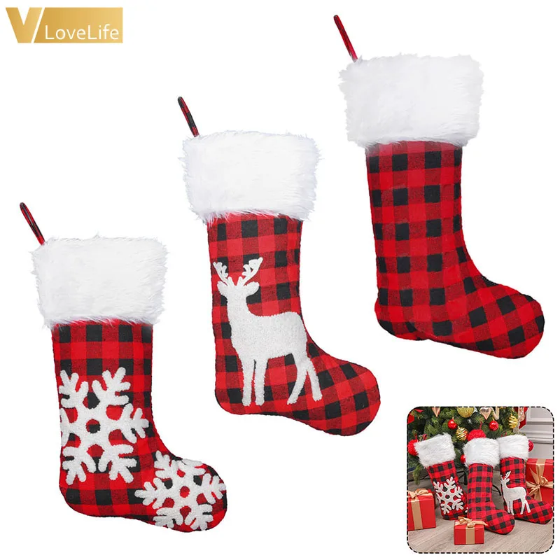 Рождественские наклейки на стену со снежинками и окошком зимние снежинки