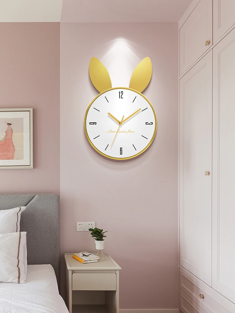 

Creative Animals Wall Clock Modern Design Luxury Fun Simple Wall Clock Nordic Design Wall Watch Wandklok Wall Decorations BI50WC