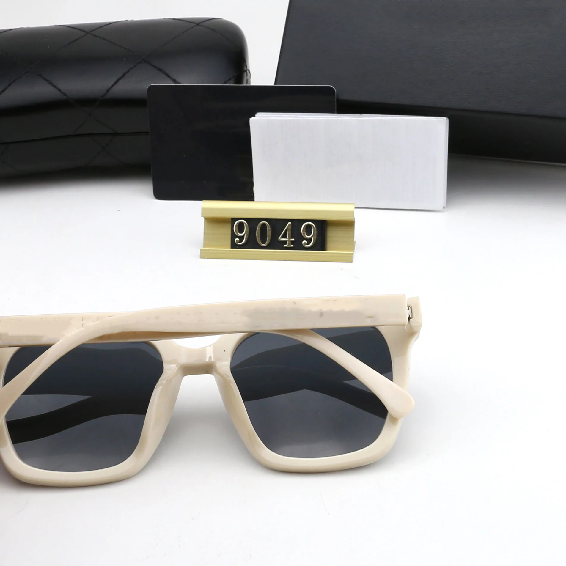 

9049 Fashion Sunglasses Women Full Frame Retro Glasses 2021 Trend Personality Glasses Women luxury brand Designer UV400