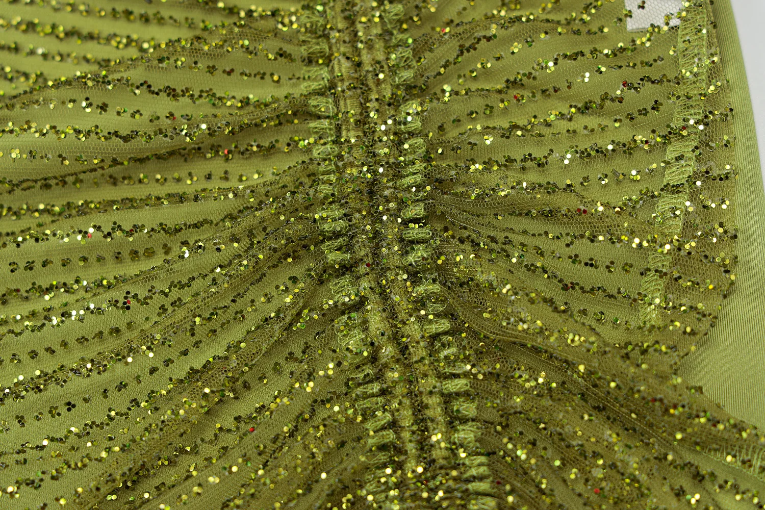 

UKCNSEP Women 2 Peice Sexy Sequined Perspective Backless Crop Tops Sirt Sexy Club Bling Bodycon Mini Skirt Lady Skirt Clubwear