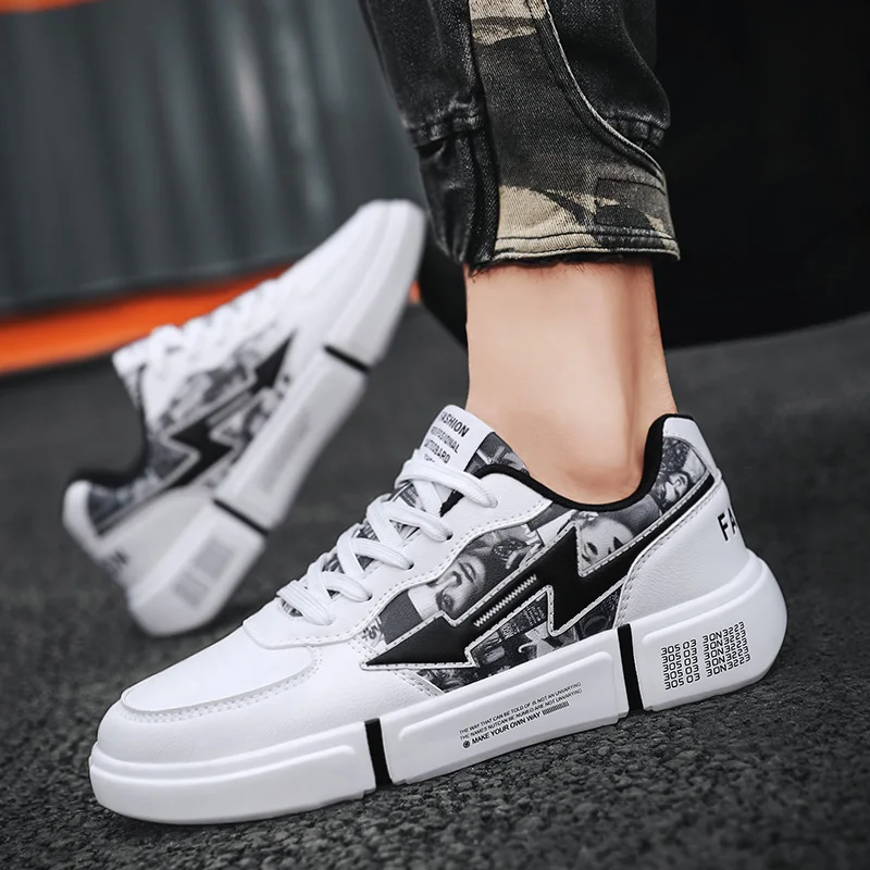 Кроссовки мужские высокие Вулканизированная подошва дышащие на шнуровке