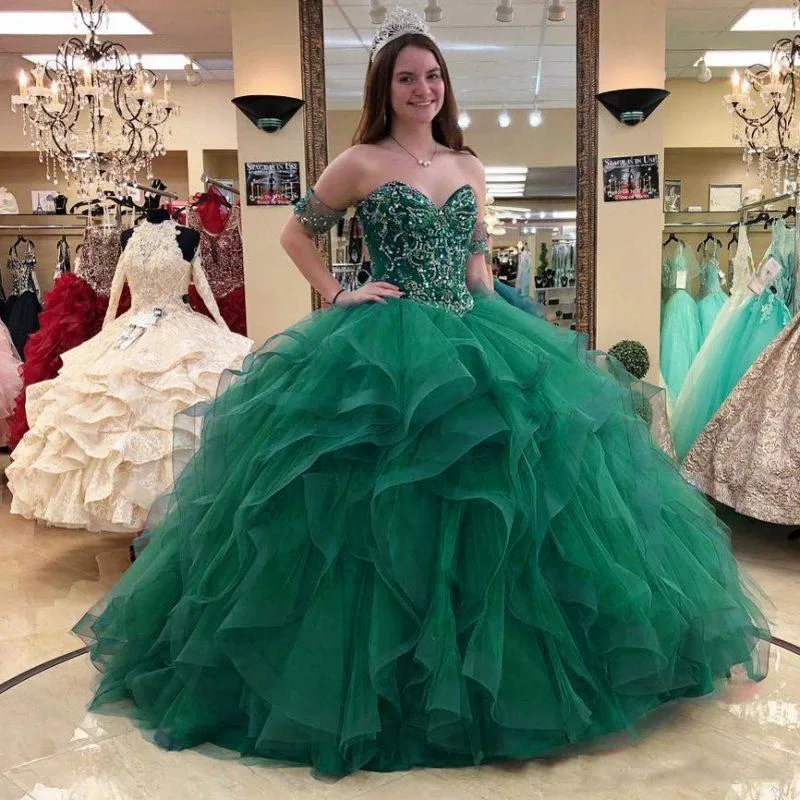 

Exquisite Crystals Emerald Green Quinceanera Dresses Sweetheart Corset Puffy Ruffles Sweet 16 Girls Pageant Party Gowns