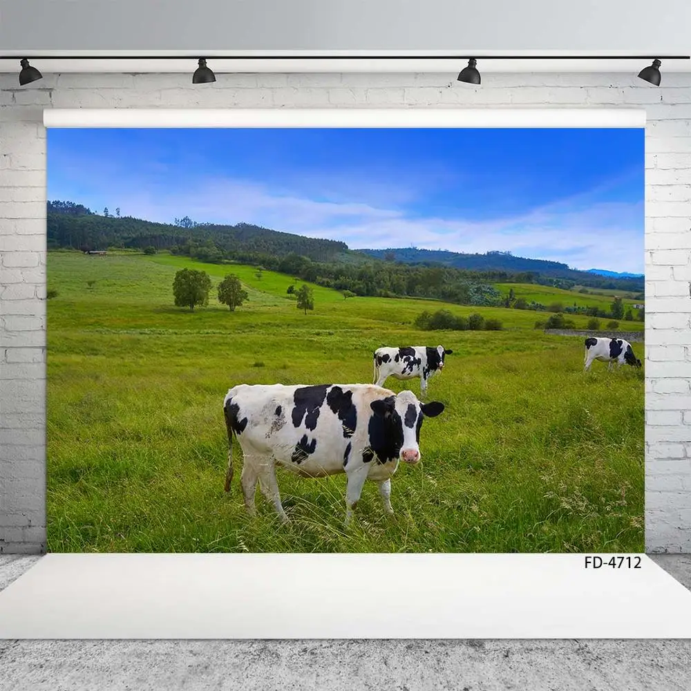 

Prairie Cow Grass Trees Photo Backdrop Computer Printed Background for Children Portrait Scenery Photoshoot Photography Props