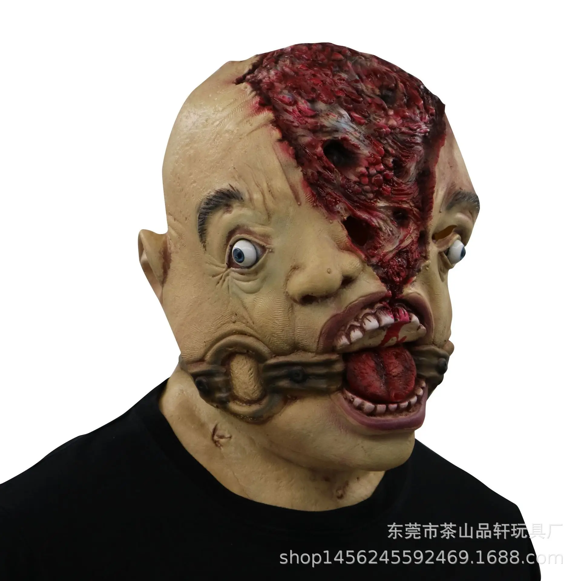 

New Halloween horror mask haunted house chamber scary trick rotten latex haunted house props