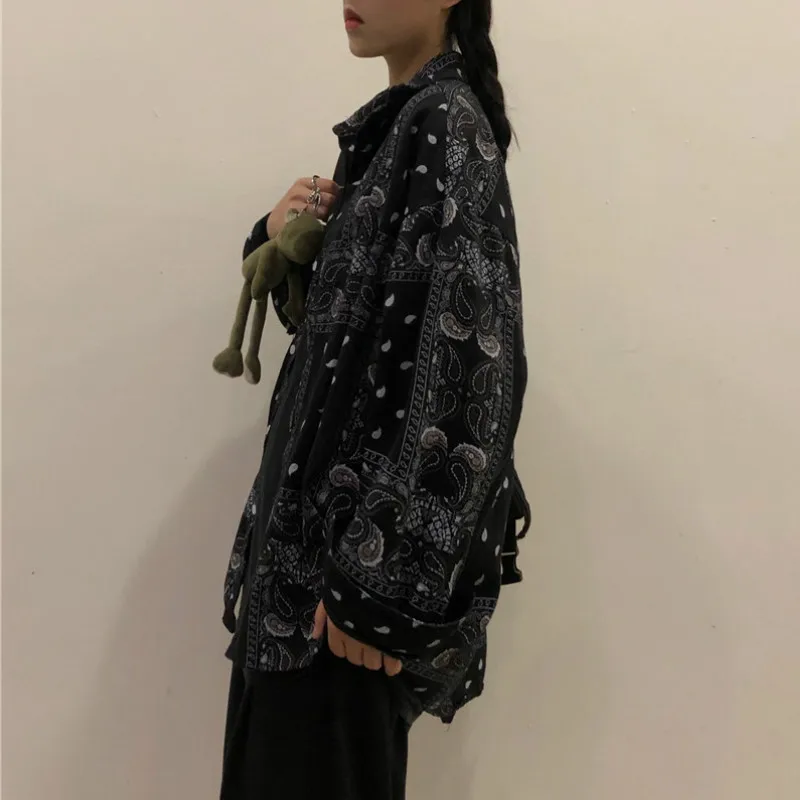 

HARAJPOO Women Coat Autumn Spring Korean INS Cashew Flower Harajuku Retro Black Design Loose Long-sleeved Jacket Couples Top