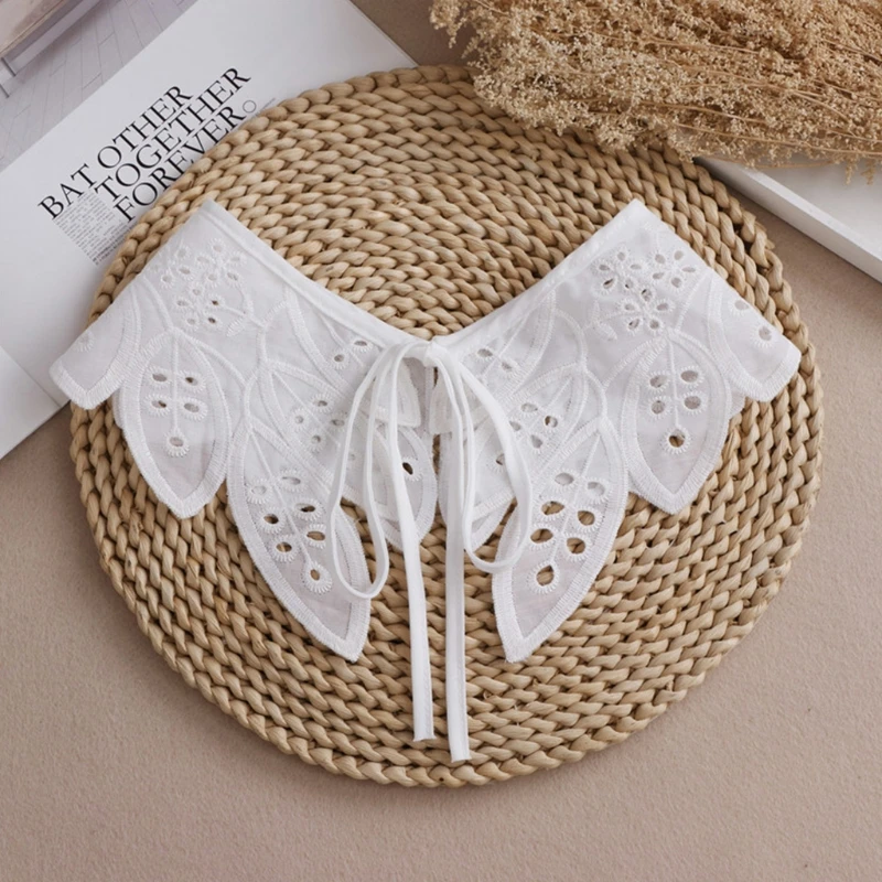 

2021 New Embroidery Floral False Fake Collar Lace-Up Ribbon Big Shawl Necklace Capelet