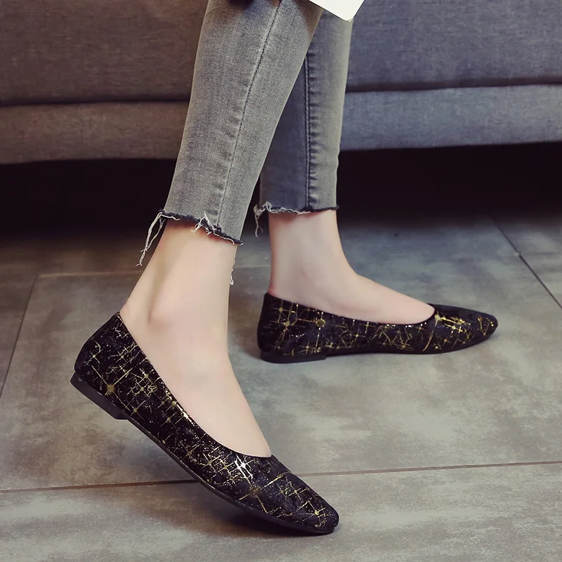 

YAERNI Summer Fashion Shiny Glitter Ballet Flats Shoes Women Sexy Pointed Toe Flats Loafer Woman Plus Size Casual Lady Party
