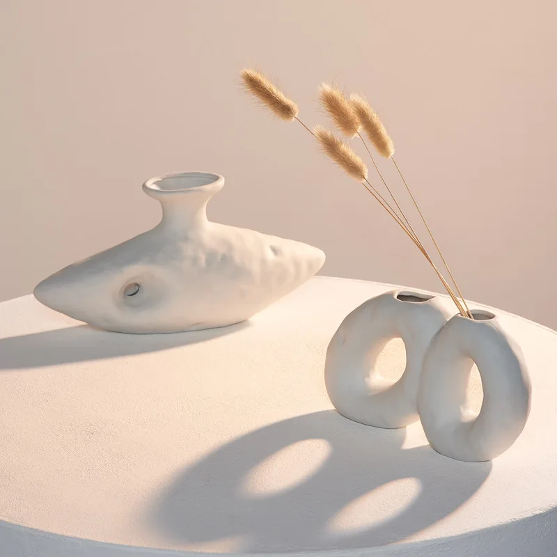 

Белая керамическая ваза Ins в скандинавском стиле, сушеные цветы, Цветочная композиция для гостиной, гидропонная ваза для Гипсофилы, студийн...